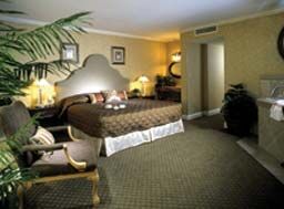 Lady Luck Resort Casino - Unit Bedroom