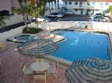 Hideaway Sands Resort - Heated Pool