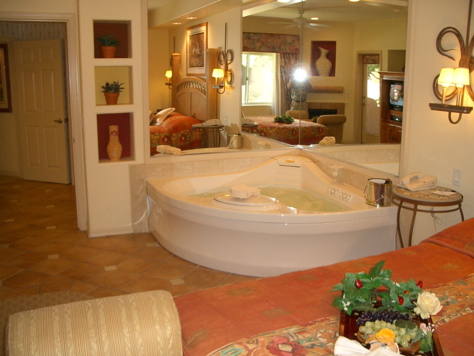 Sheraton Desert Oasis - Unit Bathroom