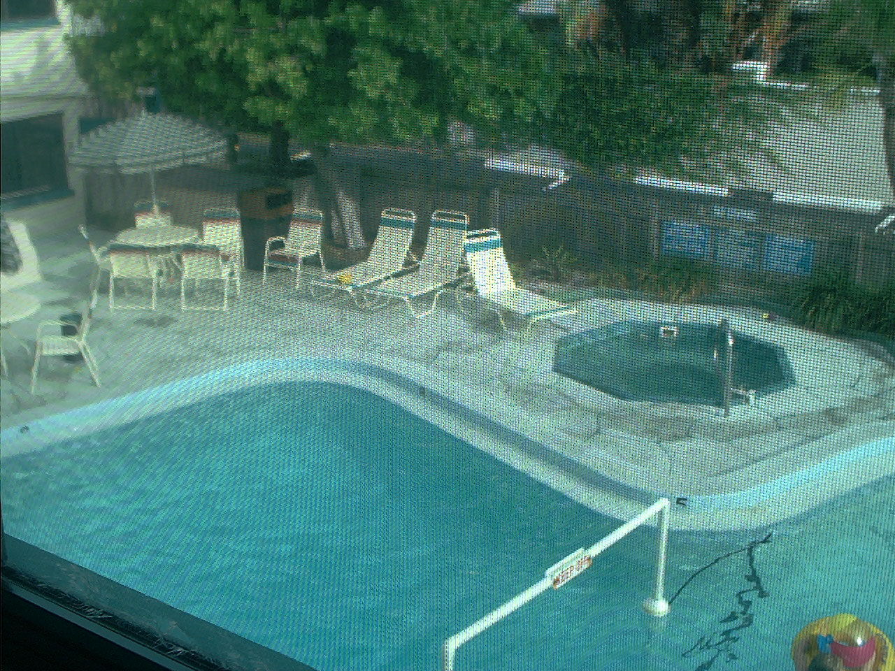 Hideaway Sands Resort - pool and spa