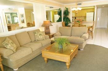 Charter Club Resort on Naples Bay - Unit Living Area