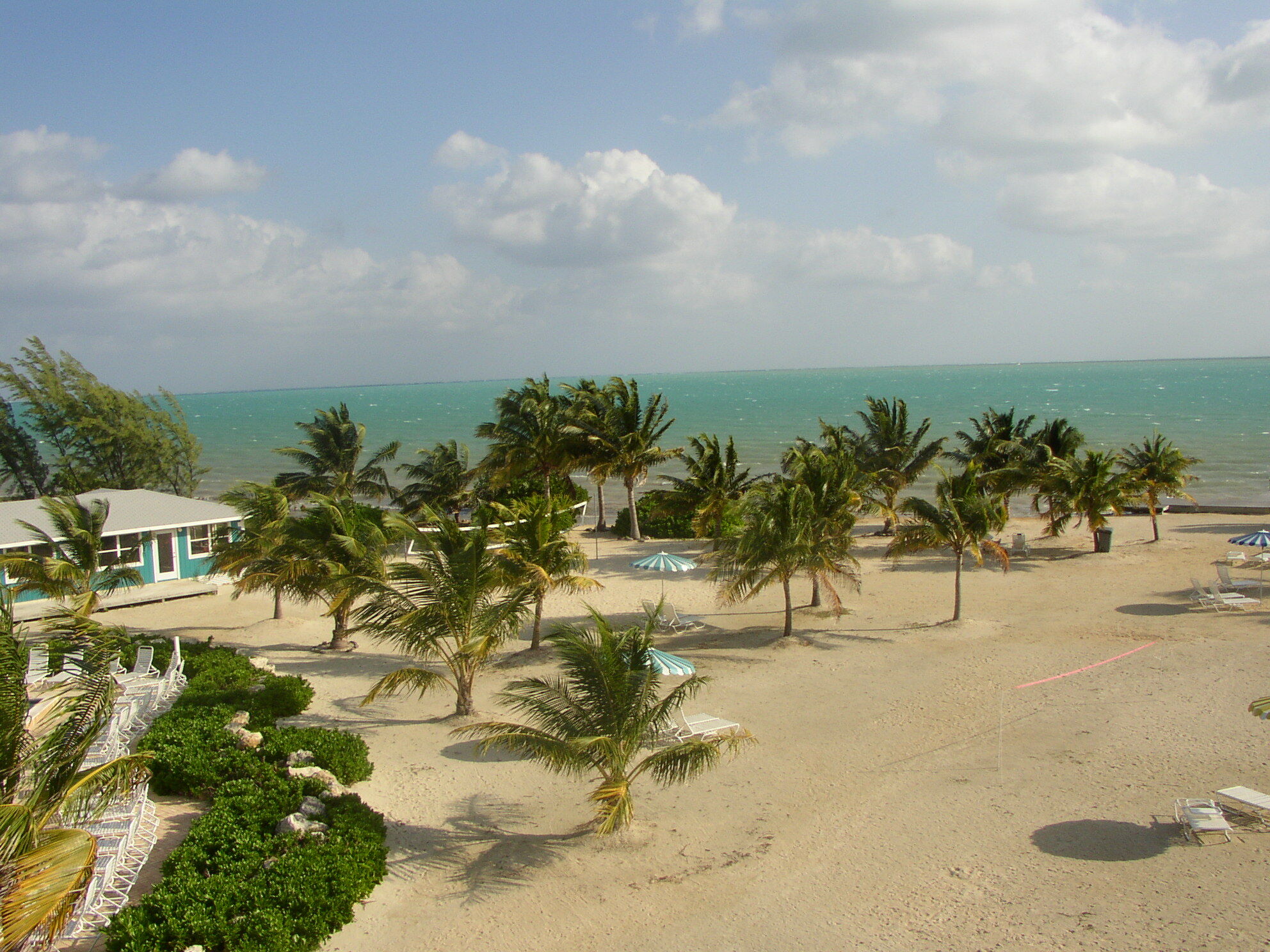 Grand Caymanian Resort - beach
