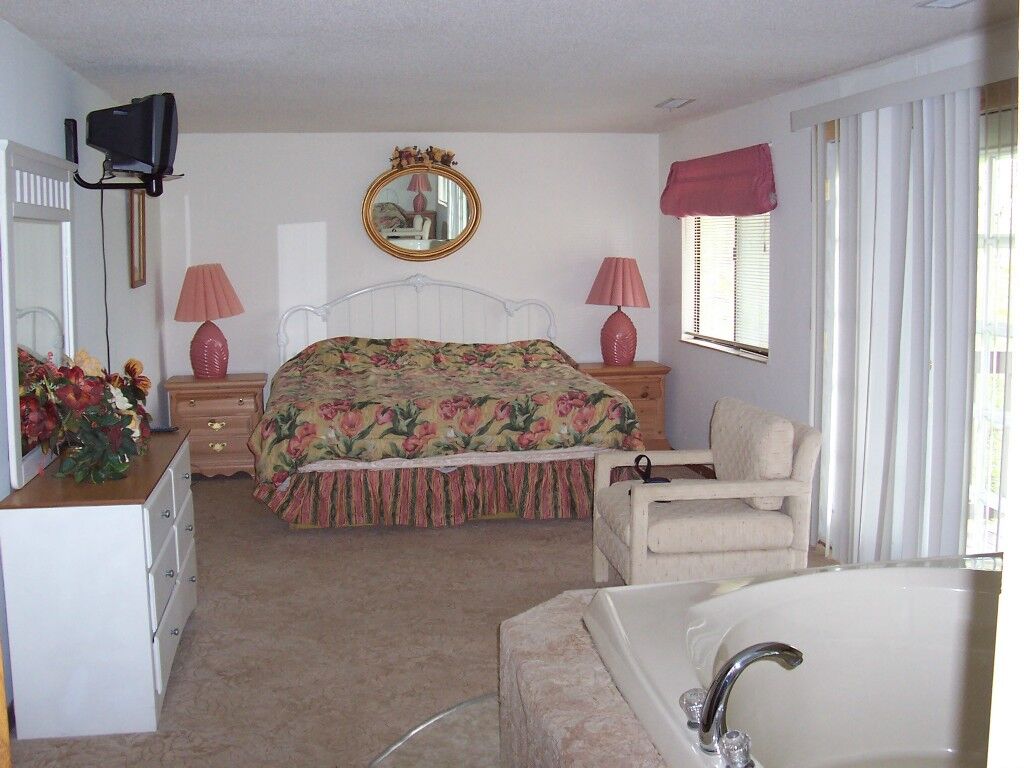 Fox Run Resort - Unit Bedroom