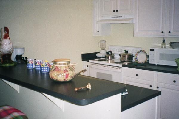 The Cottages at King's Creek Plantation - Unit Kitchen