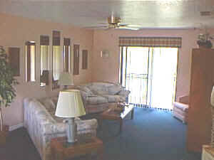 Florida Vacation Villas - Unit Living Area