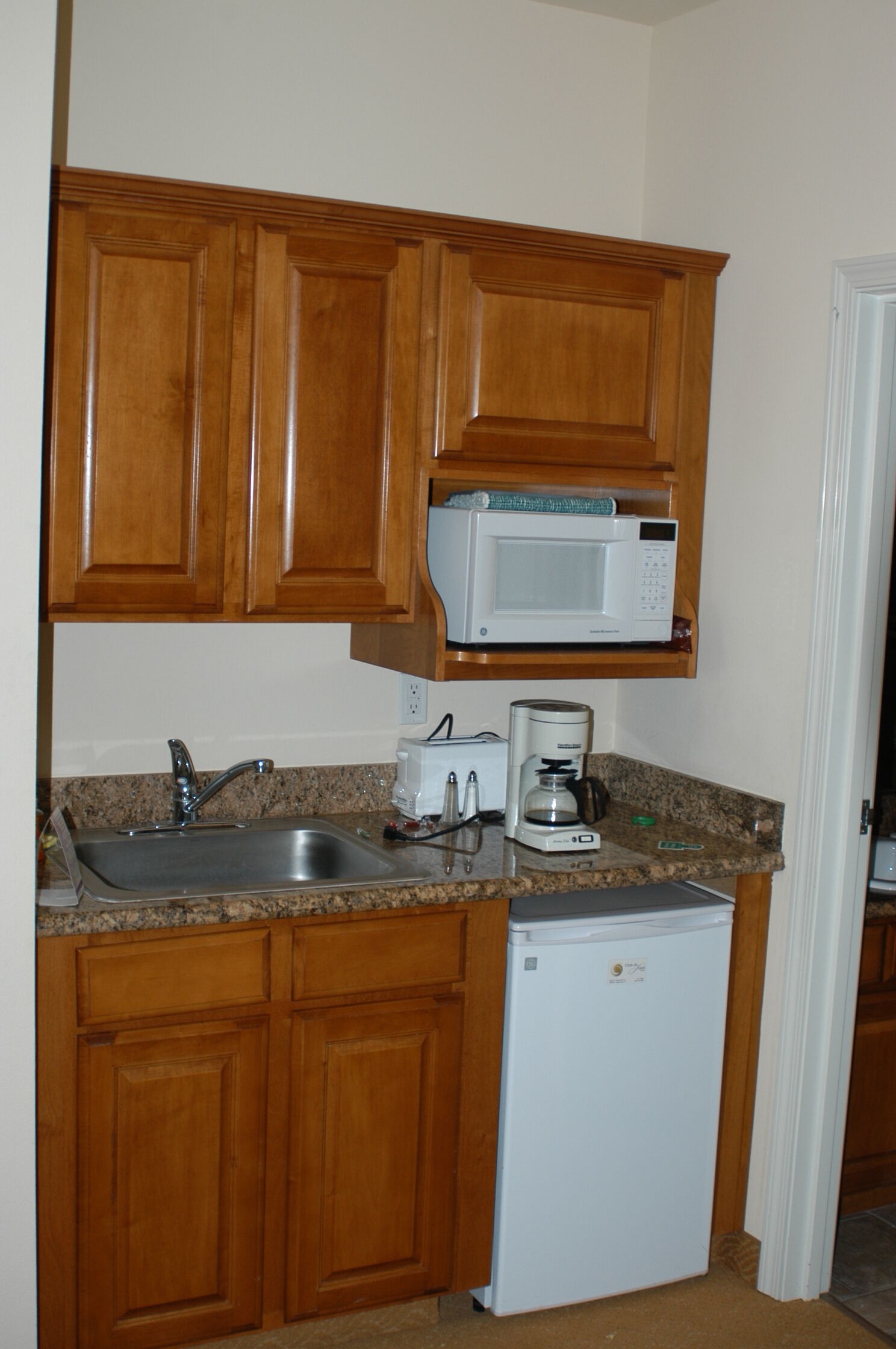 Club de Soleil - Unit Kitchenette