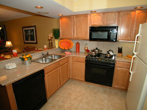 Celebrity Resorts Lake Buena Vista - Kitchen