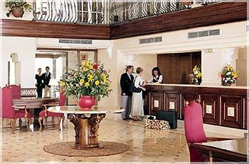Marriott's Marbella Beach Resort - Lobby