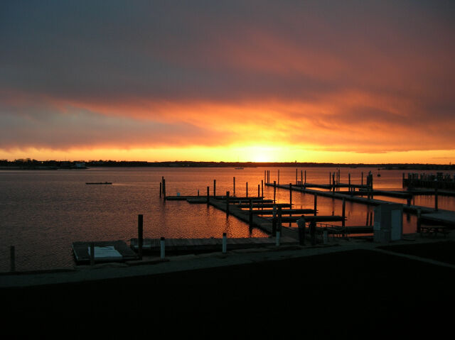 Wyndham Inn on Long Wharf