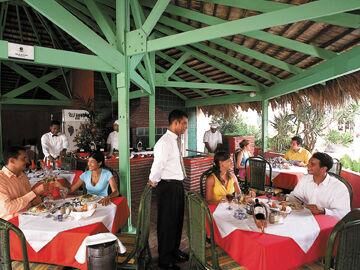 Restaraunt at the Punta Goleta Beach Resort