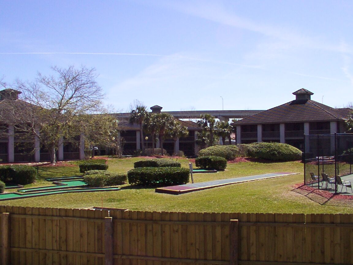 The Harbor Club at Palm Coast - Miniature Golf