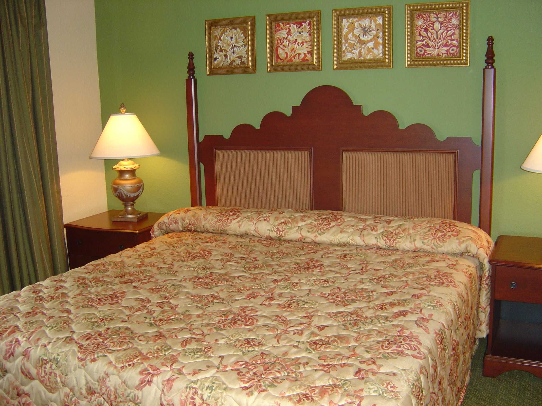Vacation Village at Weston - Unit Bedroom