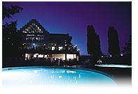 Lake Okanagan Resort - Pool