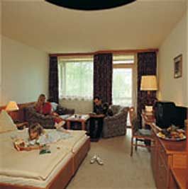 Cordial Theaterhotel Salzburg - Unit Living Area