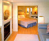 Ocean Club on Smuggler's Beach - Unit Bedroom