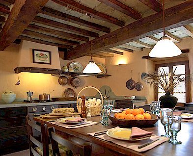 Unit dining room and kitchen at Borgo di Vagli