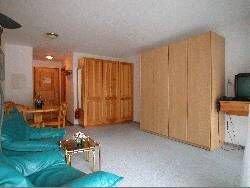 Studio unit at Residence Mont-Calme