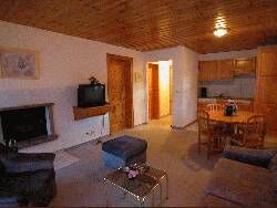 One-bedroom unit at Residence Mont-Calme
