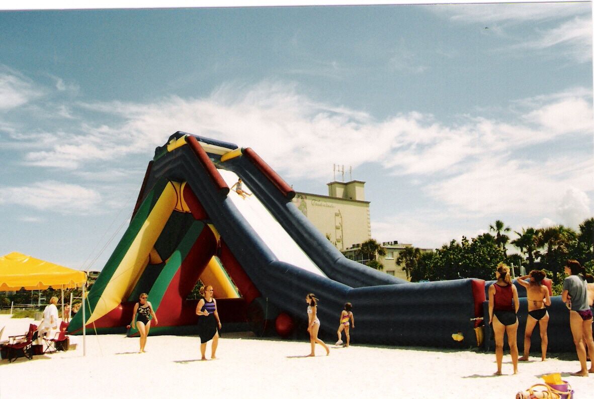 Breckenridge Club at Tradewinds - Large Slide