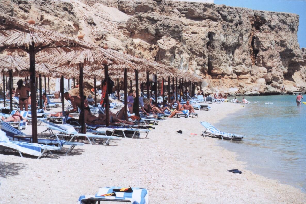 Dive Inn Resort - Beach