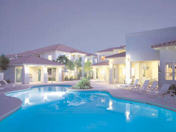 Desert Paradise Resort - Pool