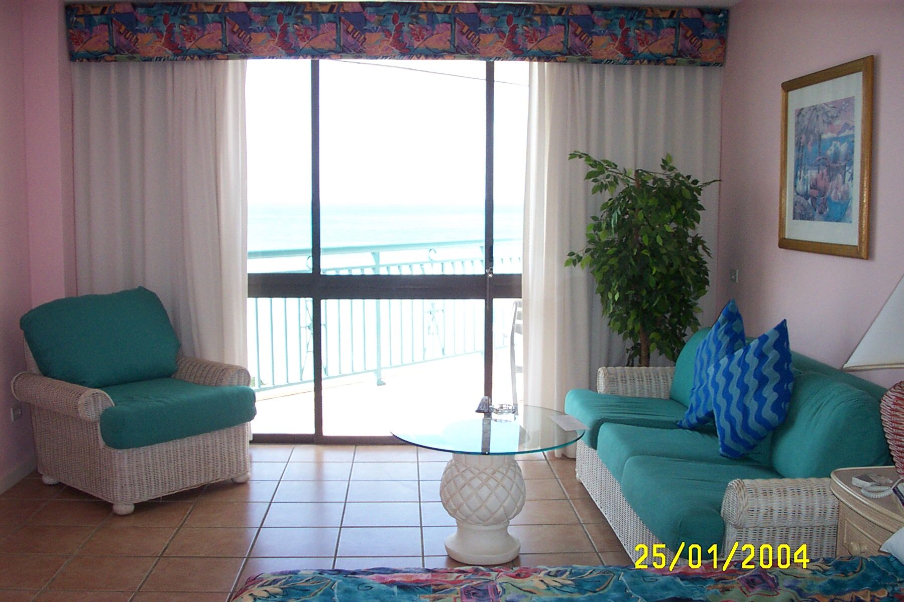 Divi Aruba Phoenix Beach Resort - Unit Living Area