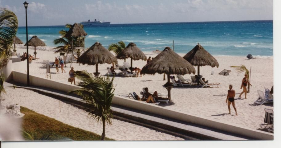 Occidental Allegro Playacar - Beach