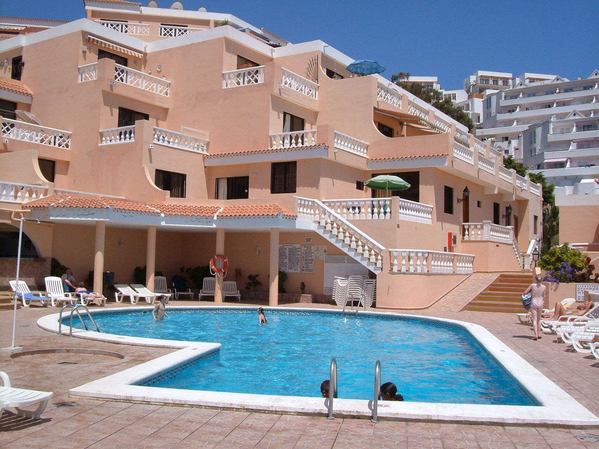 Regency at Paradise Court - Pool