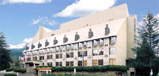 Mountainside Lodge