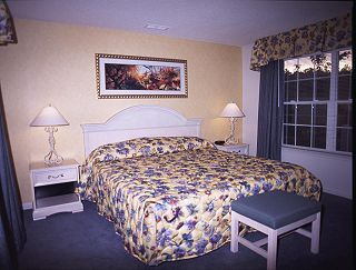 Greensprings - Unit bedroom
