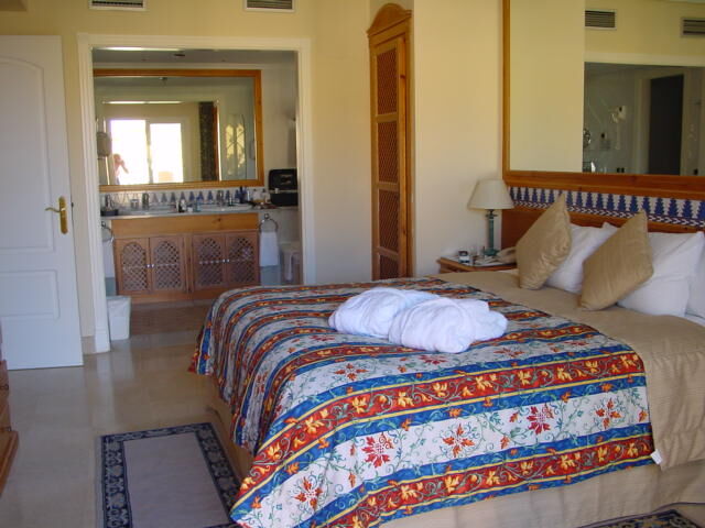 Marriott's Marbella Beach Resort - Unit Bedroom