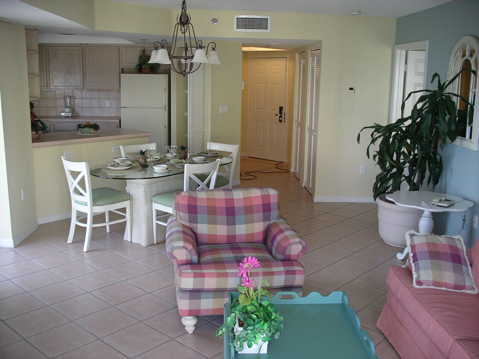 Wyndham Royal Vista - Unit Living Area