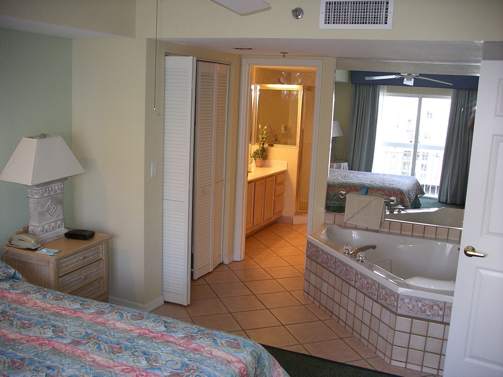 Wyndham Royal Vista - Unit Bedroom