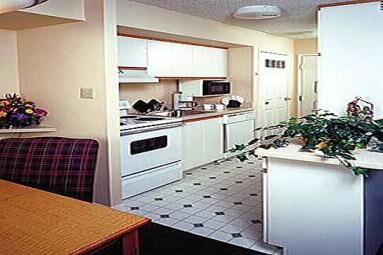 Jockey Club - Unit Kitchen