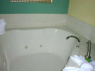 Wyndham Ocean Walk - Unit Jacuzzi Tub