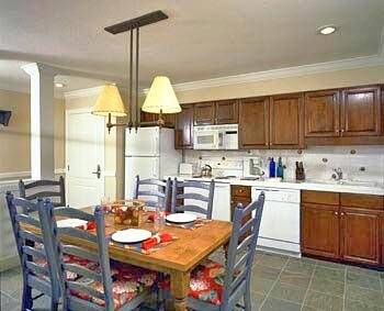 Grand Beach - Unit Dining Area & Kitchen