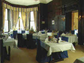 Infiniti at Trenython Manor - Restaurant