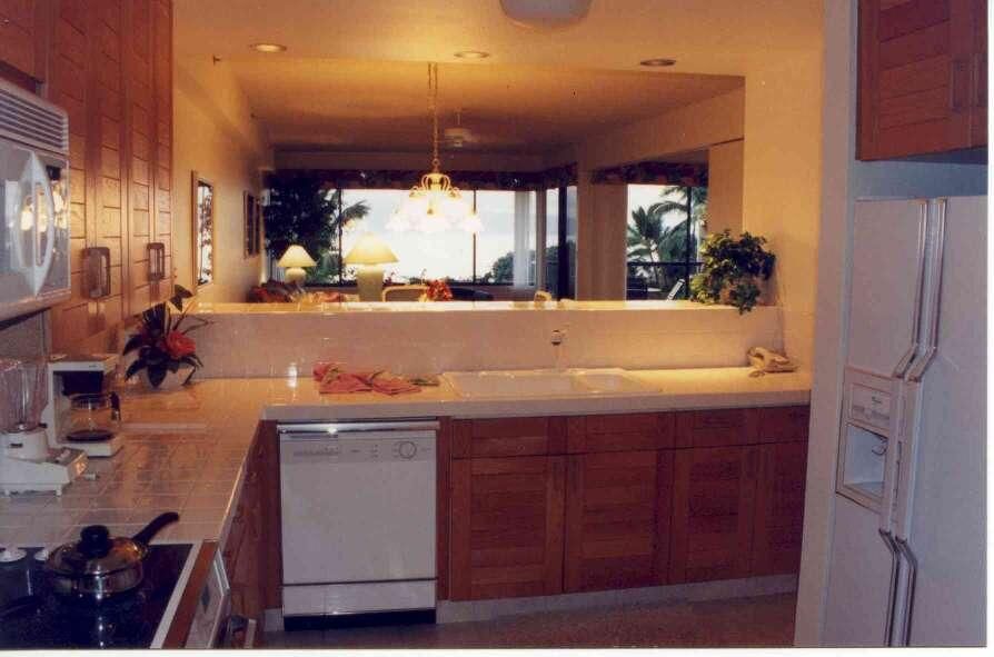 Sands of Kahana Vacation Club - Unit Kitchen