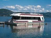 LOR Houseboat Club