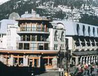 Crystal Lodge