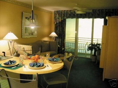 Wyndham Ocean Walk - Unit Dining Area