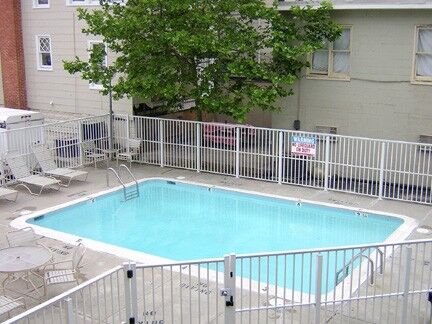 Boardwalk One - Pool