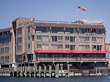 Wyndham Inn on Long Wharf