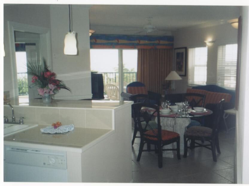 Flamingo Beach Resort - living and dining areas