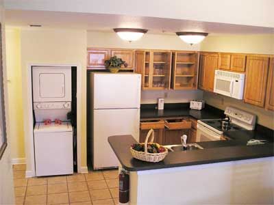 Celebration World Resort - Executive Villa Kitchen