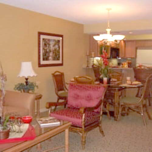 Celebrity Resorts Orlando - Living/Dining Rooms