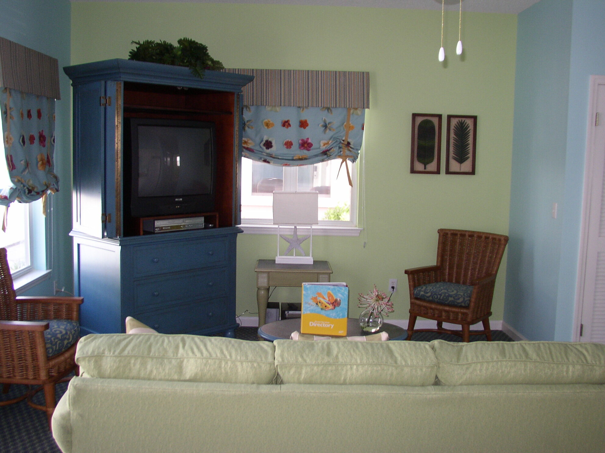 Wyndham Beach Street Cottages - Unit Living Area