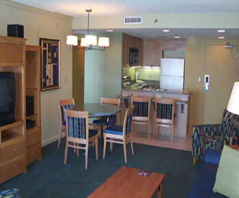 Daytona Beach Regency - Unit Dining Area
