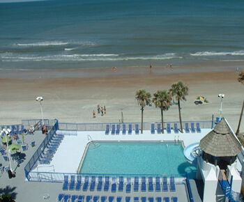 Daytona Beach Regency - Pool