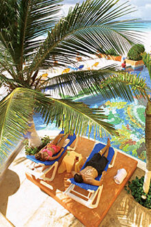 Club Baccara Beachside Pool